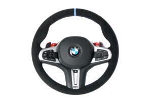 14 BMW M5 F90 Lenkrad Alcantara hellblaue 12 Uhr Mark Airbag Leder1