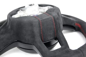 14 VW Arteon Lenkrad Carbon oben Alcantara Naht rot Topf Alcantara10