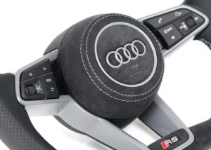 2 Audi R8 4S Lenkrad Leder perforiert Alcantara5