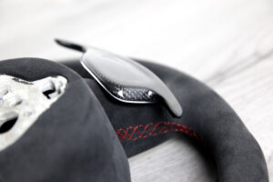 26 Audi A5 S5 RS5 8W Lenkrad Carbon Alcantara Airbag in Alcantara bezogen