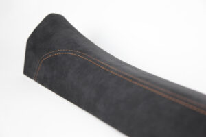 Audi R8 420 Einstiegsleisten Alcantara12