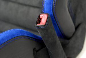 10 Audi A3 S3 RS3 8P Schalensitze Leder Alcantara blauer Streifen30