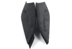 17 Audi A3 S3 RS3 8V Kniepads Alcantara silberne Naht2