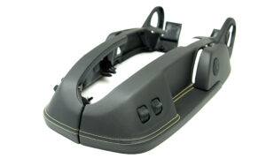 19 Audi R8 420 Schalensitz Seitenverkleidung Leder gelbe Naht4