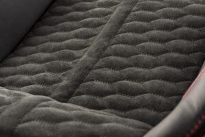 21 Audi A3 S3 RS3 8P Schalensitze Wabendesign schwarz Ziernähte rot12