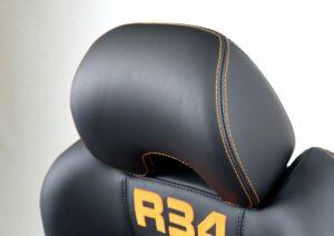 35 Nissan Skyline R34 Sitze Leder orange5