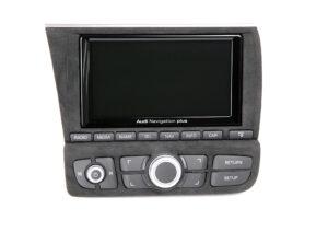 8 Audi R8 420 Navieinheit Alcantara1