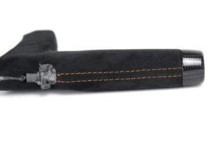 1 Audi R8 420 Handbremshebel Alcantara Carbon3