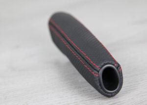 10 Audi A3 S3 RS3 8V Handbremshebel Leder perforiert rote Naht3