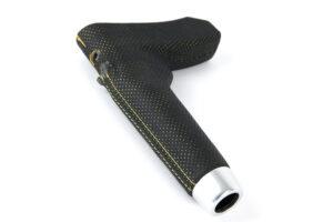 4 Audi R8 420 Handbremshebel Alcantara gelb unterlegt2