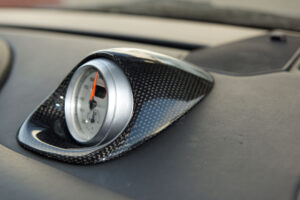 Porsche Carrera S Carbon Uhr2